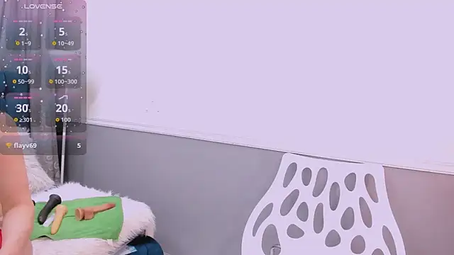 Snapshot of Oriana_Jhonson chatting on 11.08.25 Oriana Jhonson online show from 11.08.25