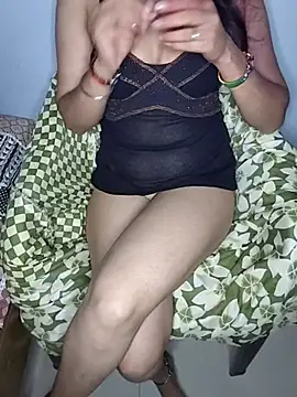 Laila Pahadi online show from 09.23.25