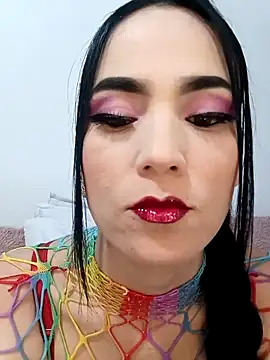 Snapshot of jamila_zair chatting on 11.25.25 jamila zair online show from 11.25.25