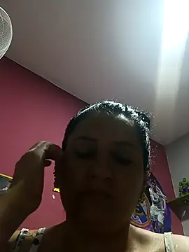 Titiss8921 online show from 10.04.25