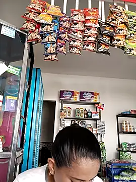 Titiss8921 online show from 10.28.25