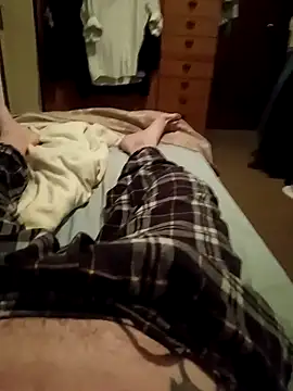 Empi19cm online show from 10.18.25