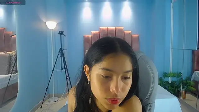 Snapshot of Milaa_Star_ chatting on 02.18.26 Milaa Star online show from 02.18.26