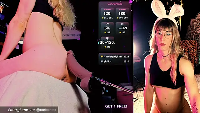 EmeryLune xo online show from 04.05.26