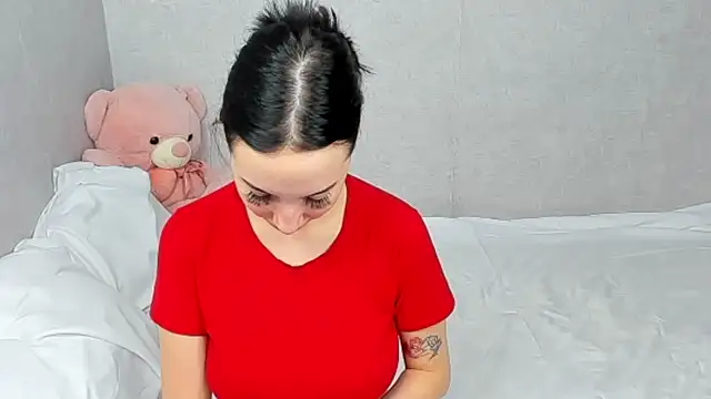 EileenMoores online show from 02.19.26