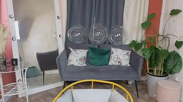 Snapshot of Vel1ka chatting on 02.28.26 Vel1ka online show from 02.28.26