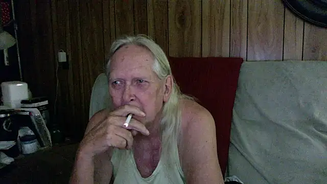 OldLadySara online show from 07.14.26
