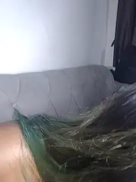 Snapshot of _sweetcat_ chatting on 12.15.25 sweetcat online show from 12.15.25