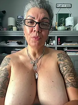 dieseldame1313 online show from 07.16.26