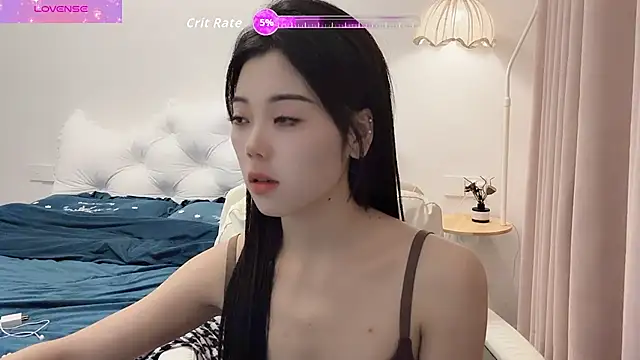 bao-bao- online show from 11.12.25