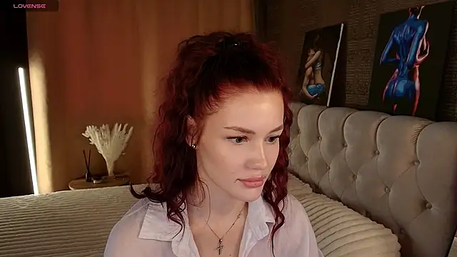 Snapshot of Aria_Mila chatting on 06.29.26 Aria Mila online show from 06.29.26