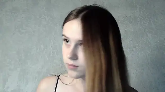 Snapshot of SweetLoraa chatting on 09.10.25 SweetLoraa online show from 09.10.25