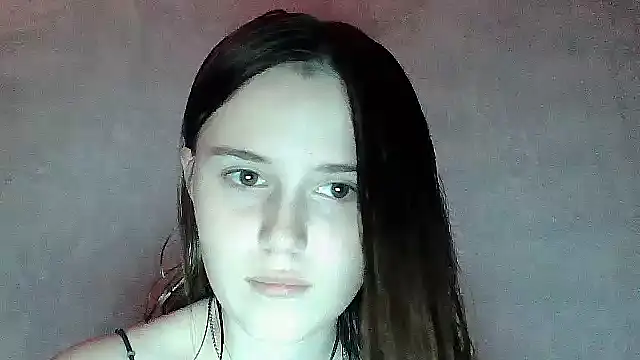 SweetLoraa online show from 10.28.25