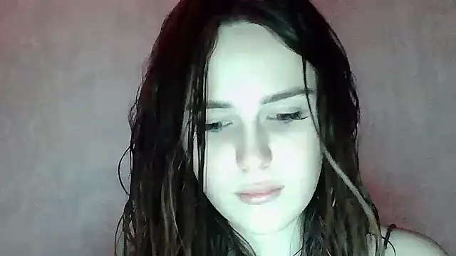 SweetLoraa online show from 04.06.26