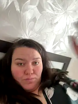 Snapshot of SunnyLeila2101 chatting on 10.01.25 SunnyLeila2101 online show from 10.01.25