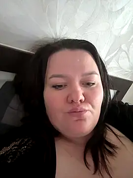 SunnyLeila2101 online show from 12.19.25