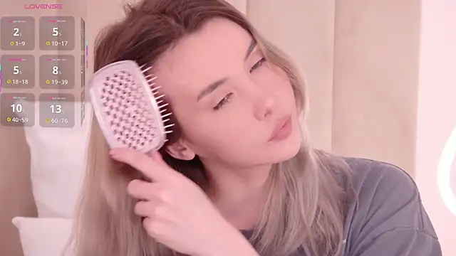 Nesolla online show from 04.10.26