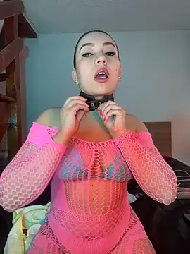 Snapshot of Moon_Blake chatting on 10.24.25 Moon Blake online show from 10.24.25