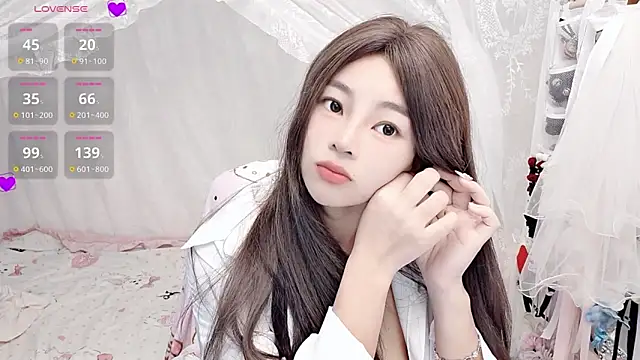 9aunatiis online show from 02.14.26