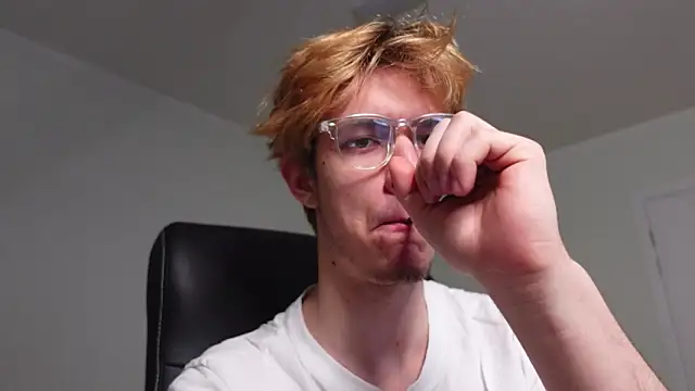 Logan Fraser online show from 10.28.25