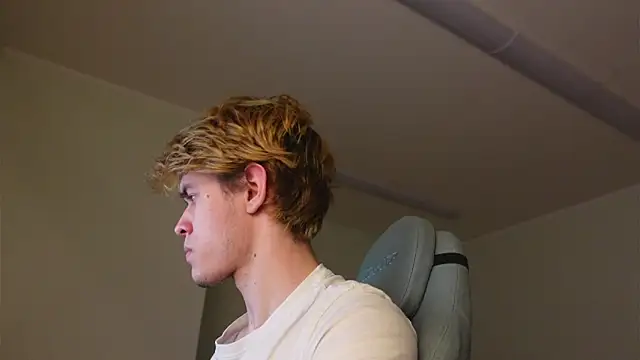 Logan Fraser online show from 11.13.25