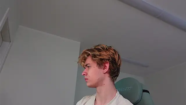 Logan Fraser online show from 11.15.25