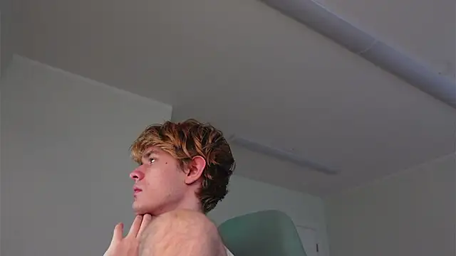 Logan Fraser online show from 11.16.25