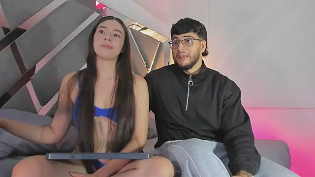 MikeandLucy online show from 09.18.25