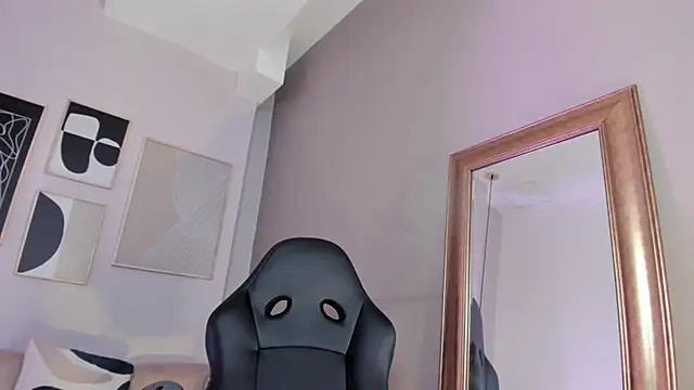 marie bass online show from 04.07.26