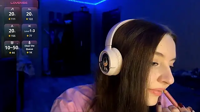 LauretteRagar online show from 09.08.25