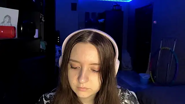 LauretteRagar online show from 09.10.25