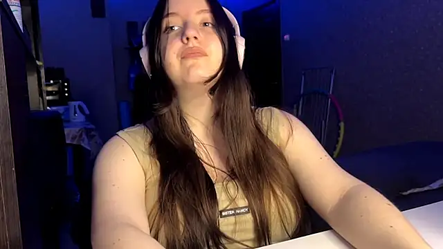 LauretteRagar online show from 10.17.25