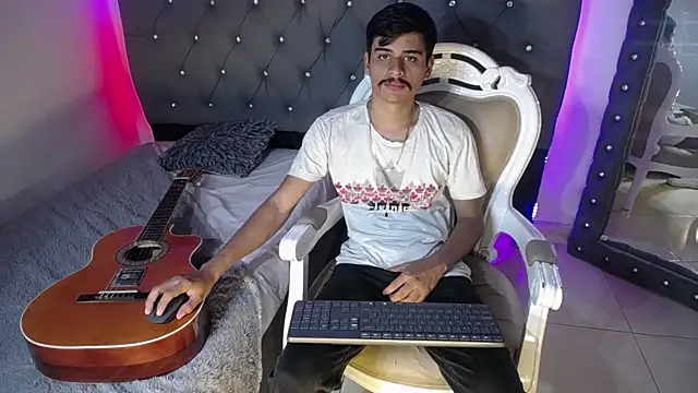 Charlie Cock  online show from 09.14.25