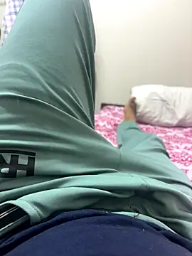 bigbulllaksh online show from 10.08.25