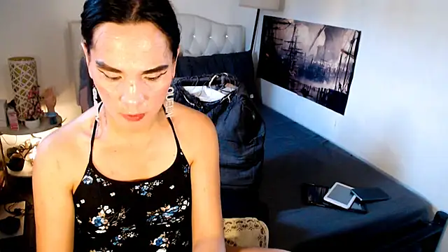 Snapshot of NinaDOM4CUM chatting on 05.16.26 NinaDOM4CUM online show from 05.16.26