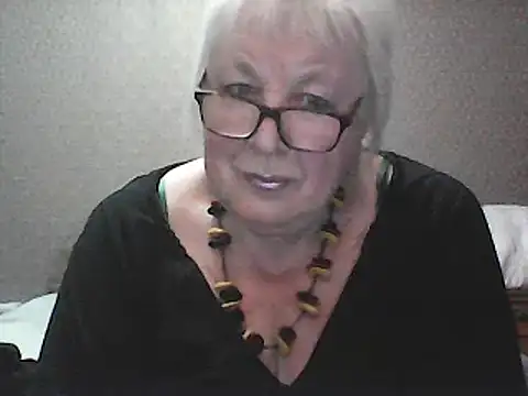 Alexia64231 online show from 09.17.25