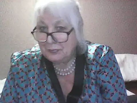 Alexia64231 online show from 09.19.25