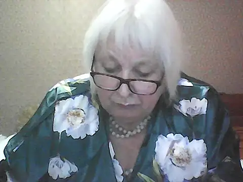 Alexia64231 online show from 09.24.25