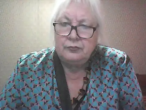 Alexia64231 online show from 09.30.25