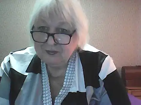 Alexia64231 online show from 10.12.25