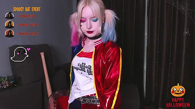 Snapshot of godlikegirlyy chatting on 10.31.25 godlikegirlyy online show from 10.31.25