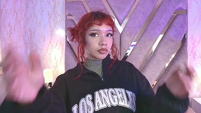 Snapshot of redd_pandaa chatting on 11.25.25 redd pandaa online show from 11.25.25