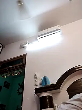 Cute-Janvi20 online show from 04.11.26