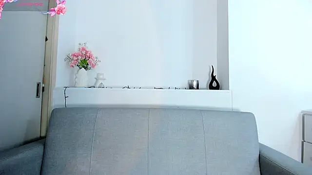 Snapshot of Alykass chatting on 11.22.25 Alykass online show from 11.22.25