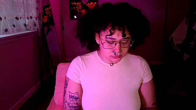 belle honey online show from 11.04.25