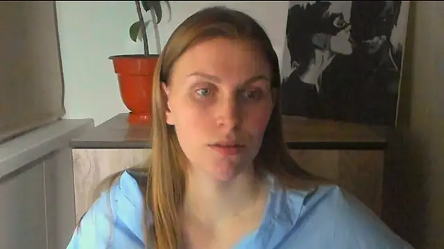 JuliaMuuun online show from 03.29.26