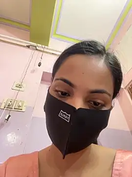 Snapshot of Sandhya_77 chatting on 10.19.25 Sandhya 77 online show from 10.19.25