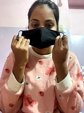 Snapshot of Sandhya_77 chatting on 11.15.25 Sandhya 77 online show from 11.15.25