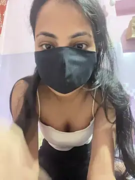 Snapshot of Sandhya_77 chatting on 02.21.26 Sandhya 77 online show from 02.21.26