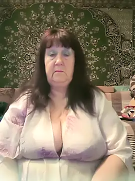 CrystalLime6411 online show from 04.14.26